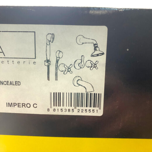 Deluxe in Wall Shower Combo